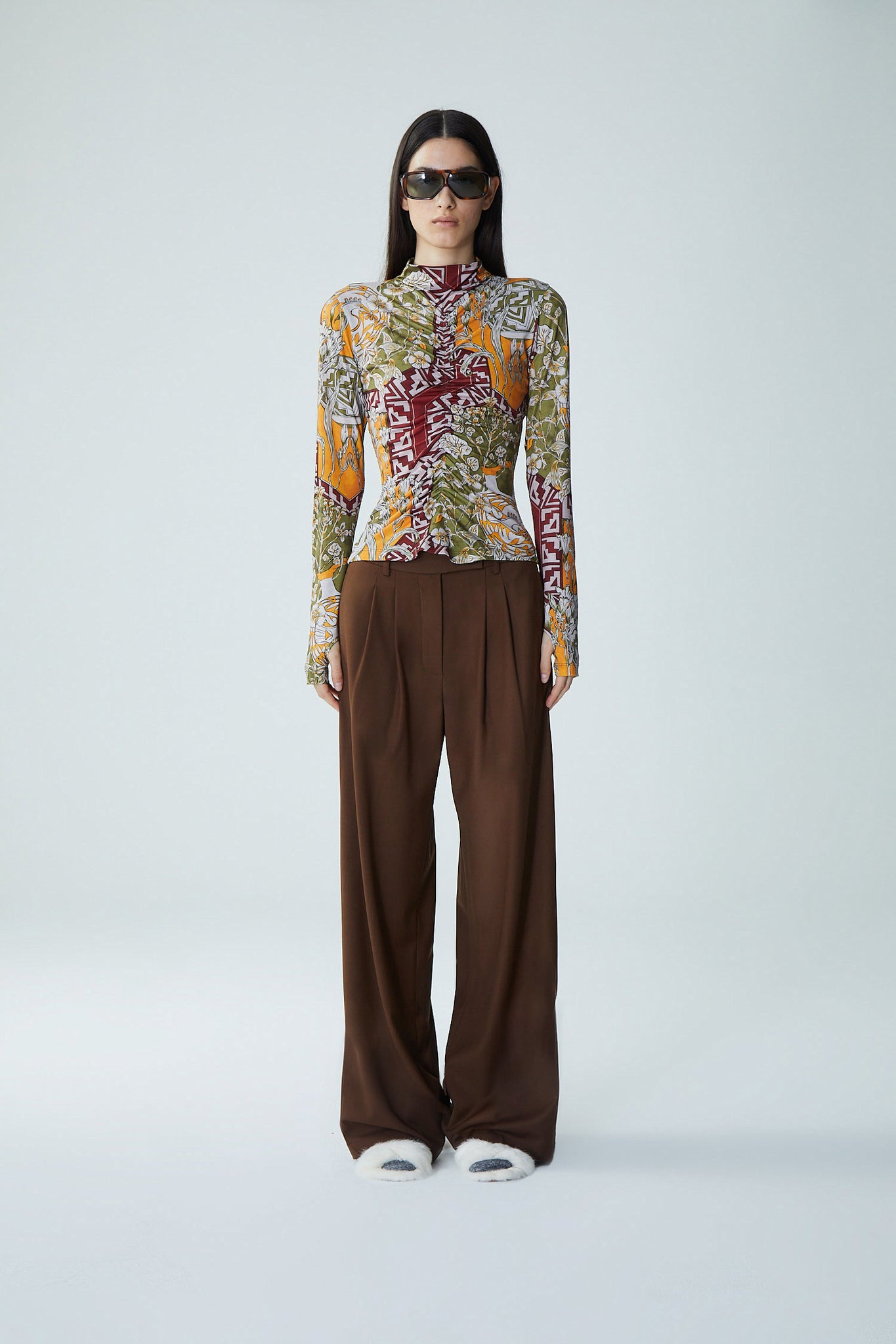 Mendoza Nuncia Turtle Neck in Cactus