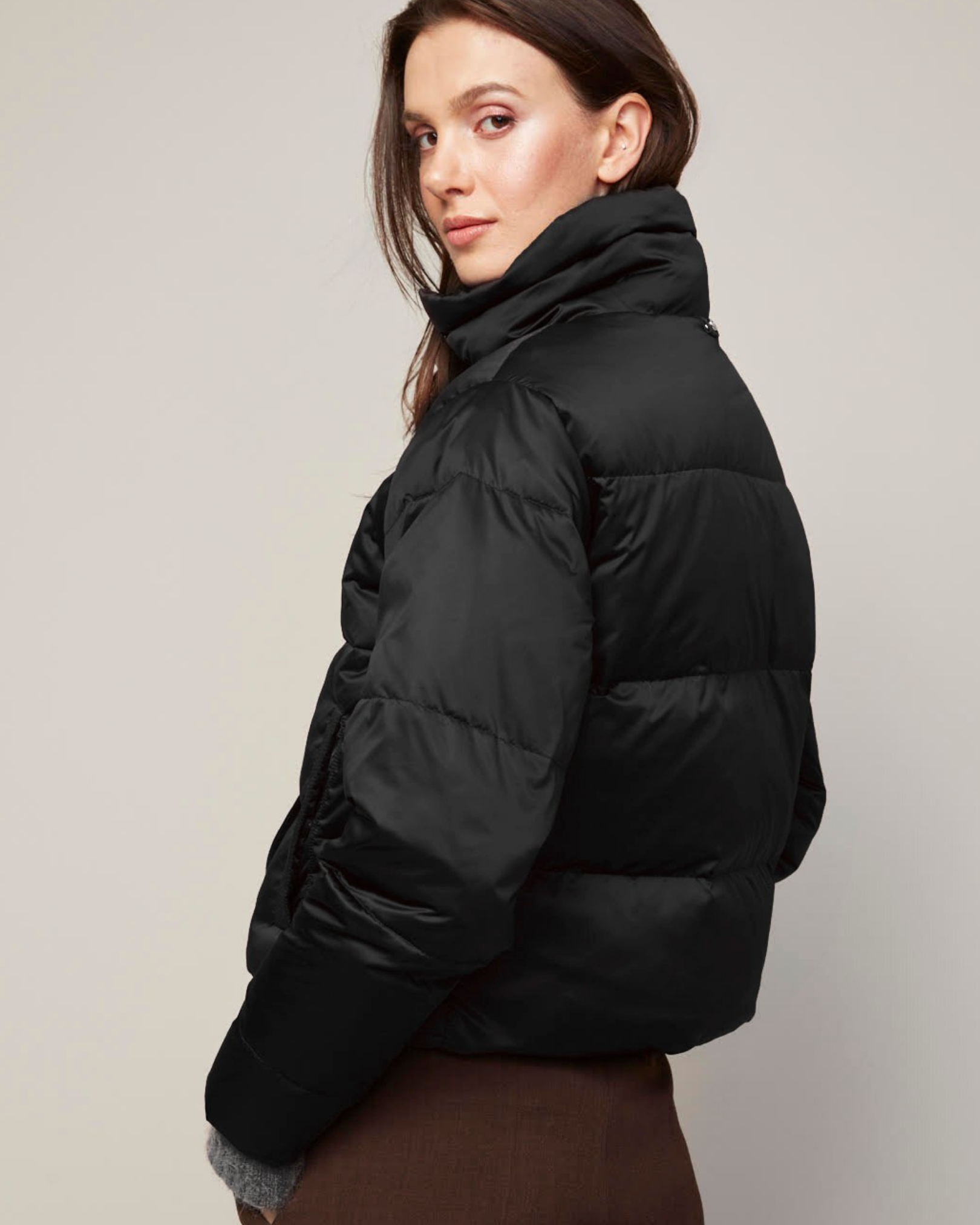 Bailey Down Jacket in Black