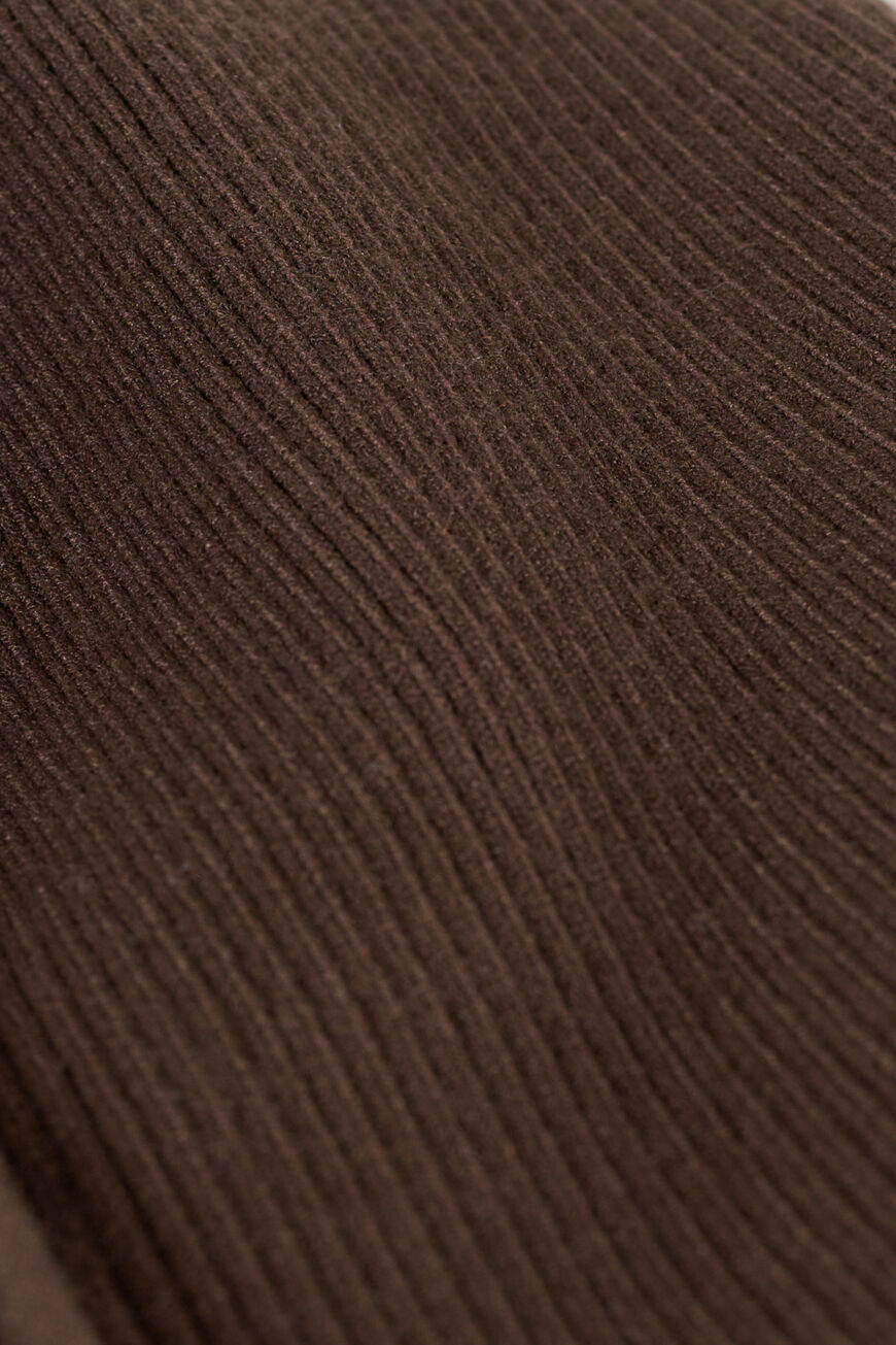 Wilam Jumper. Choco