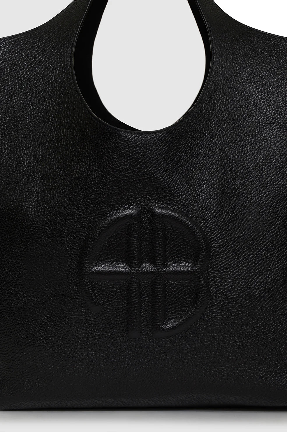 Lili Tote in Black Pebbled