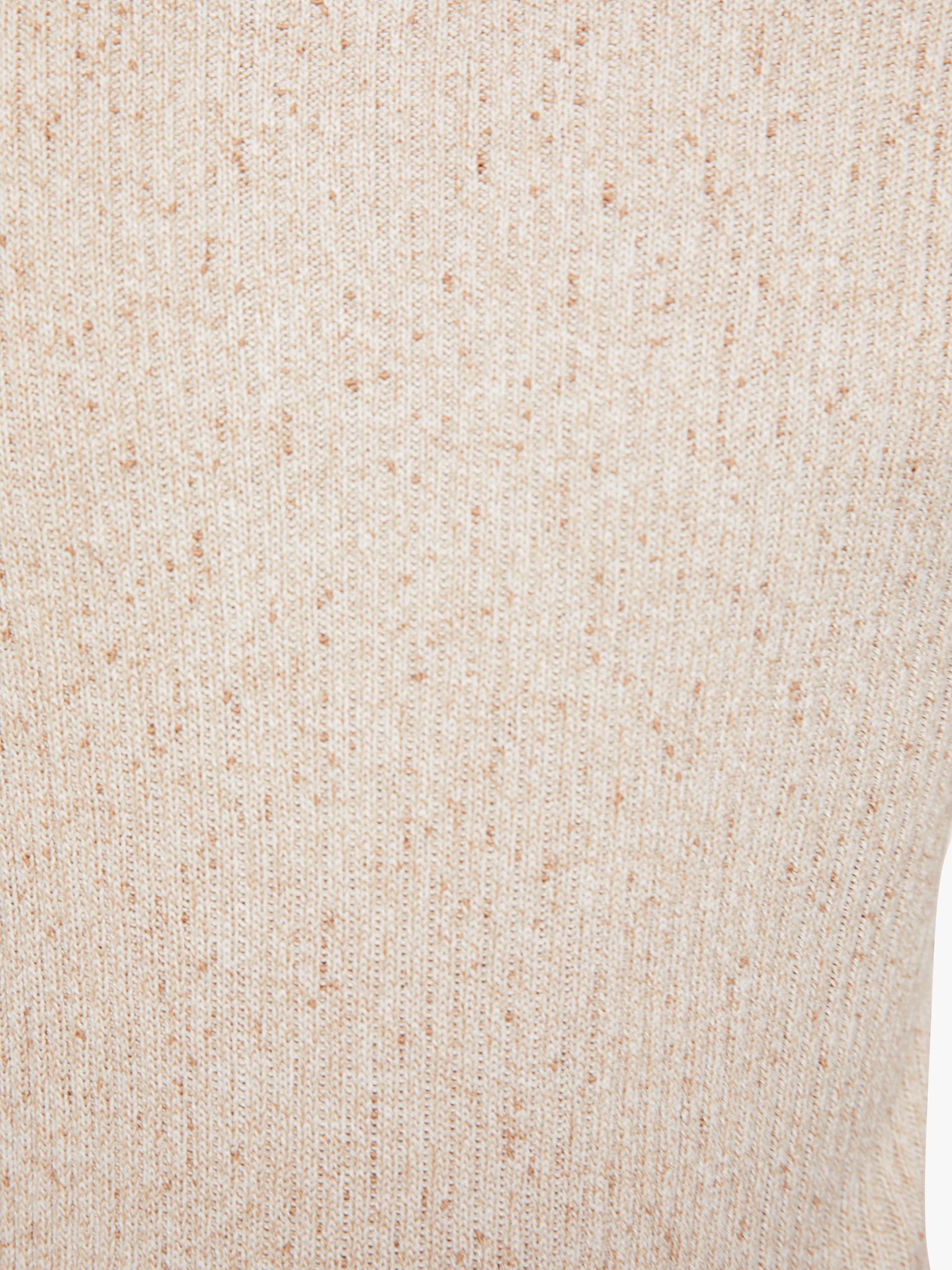 The Eye Catcher Henley in Marshmallow