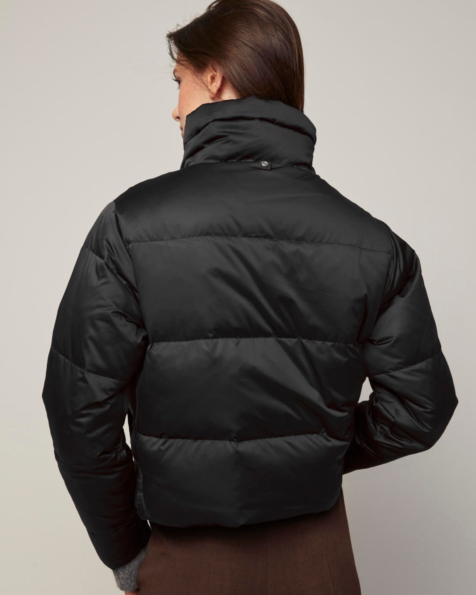 Bailey Down Jacket in Black