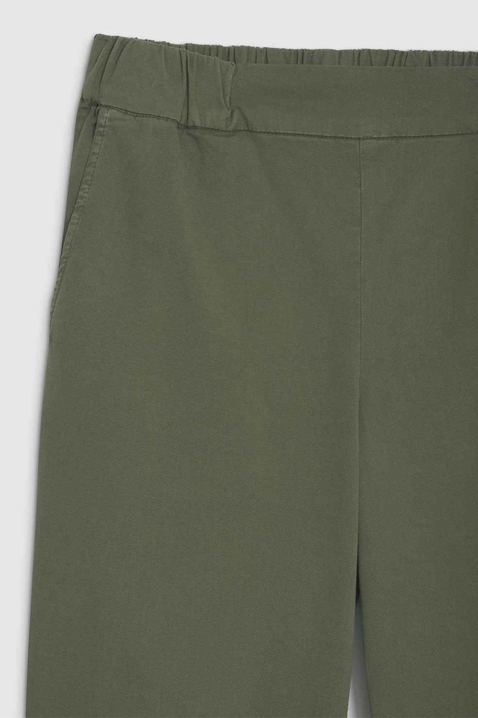 Koa Pant in Army Green