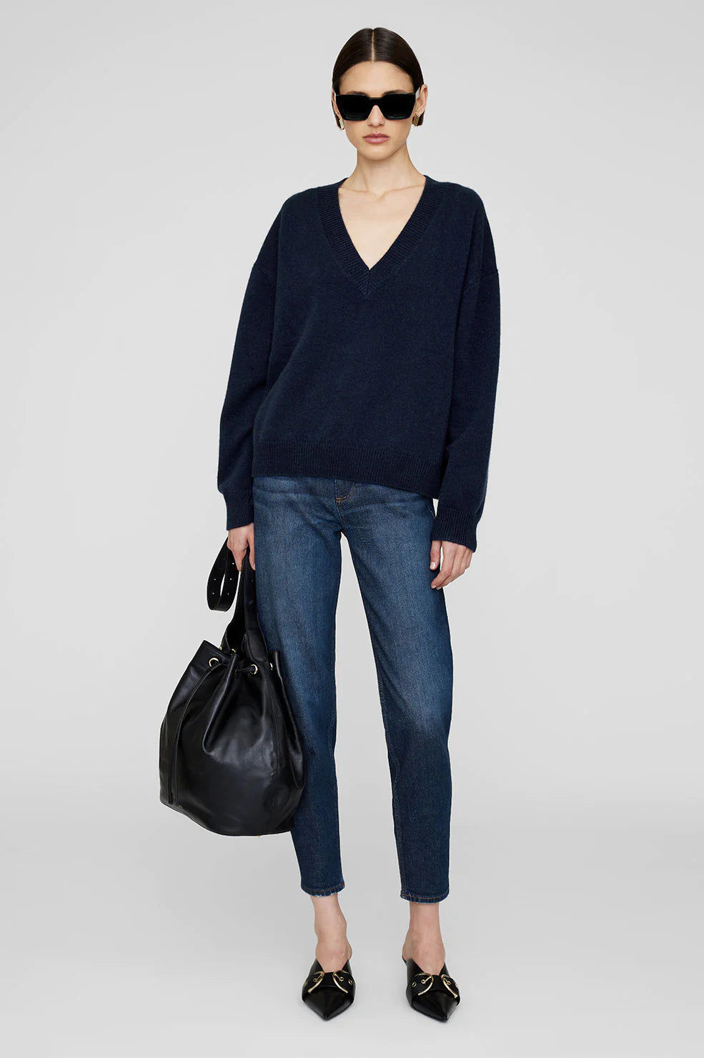 Lee Sweater in Deep Navy