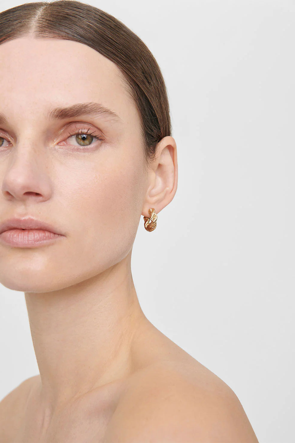 Twist Rope Hoop Earrings in Gold