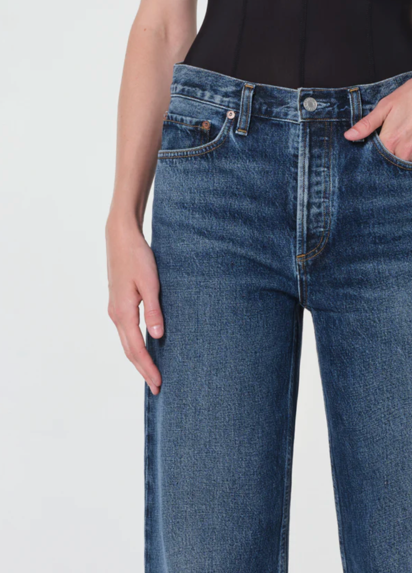 Arc Jean 32" in Short Wave