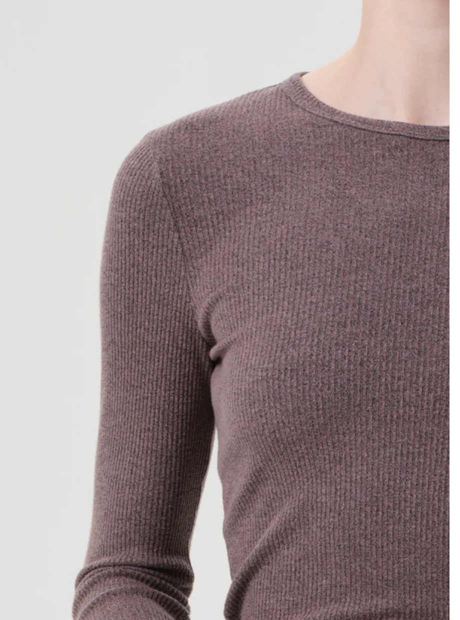 Delphi Slim Tee in Ceramic