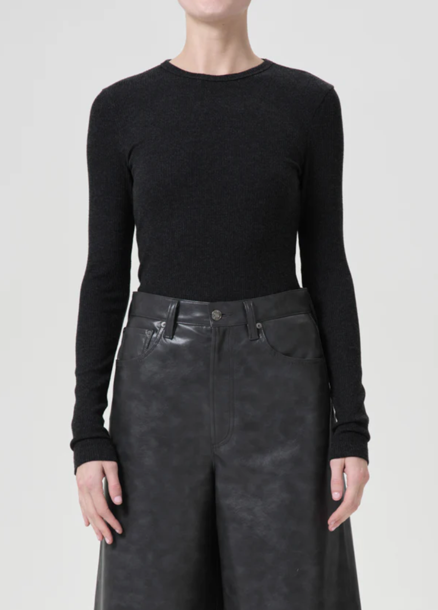 Delphi Slim Tee in Katniss