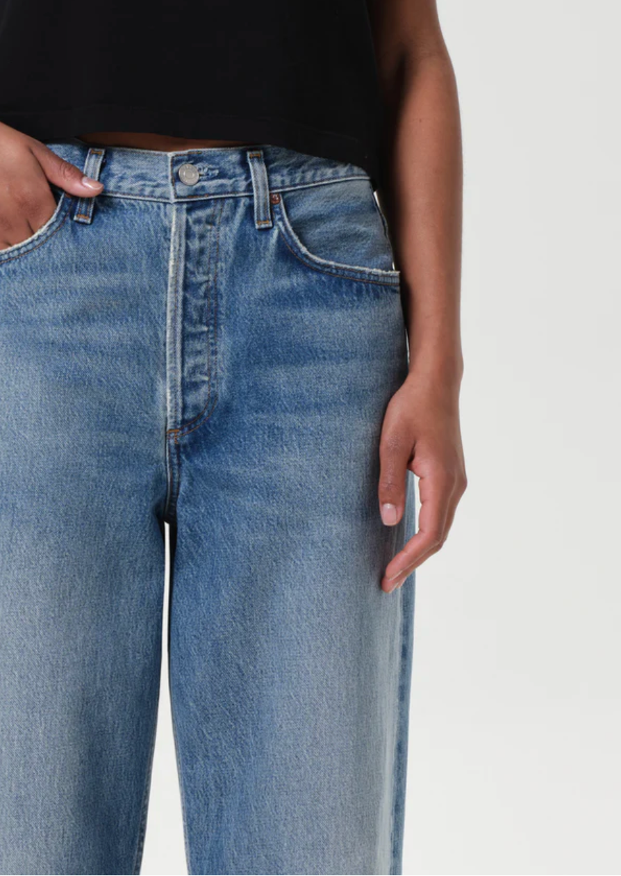 Henson Jean in Intuition