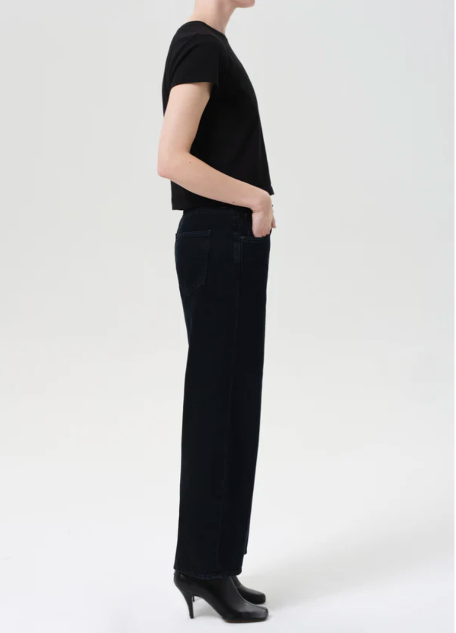 Low Curve Crop Jean in Crushed