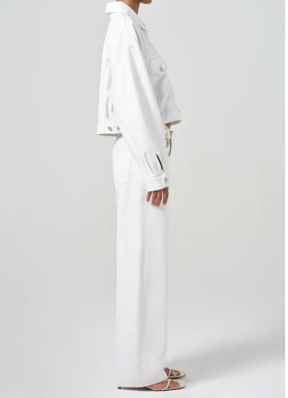 Low Curve Jean in Milkshake
