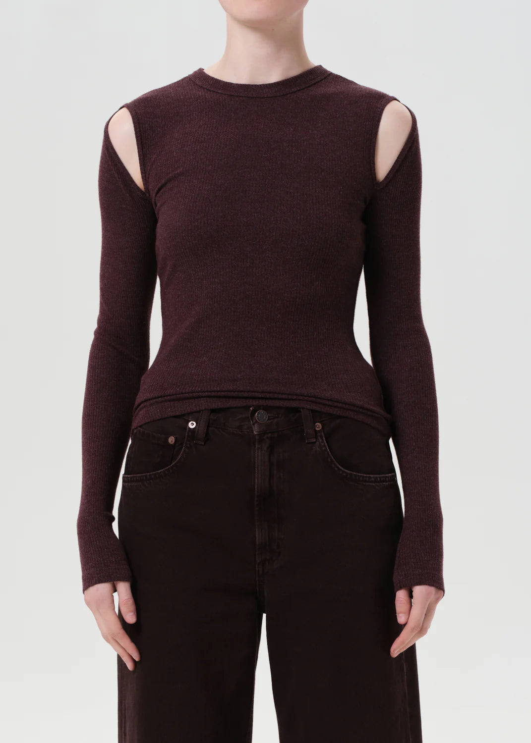 Pierce Tee in Raisin