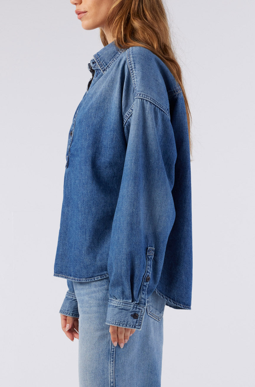 Carole Shirt in Evolve