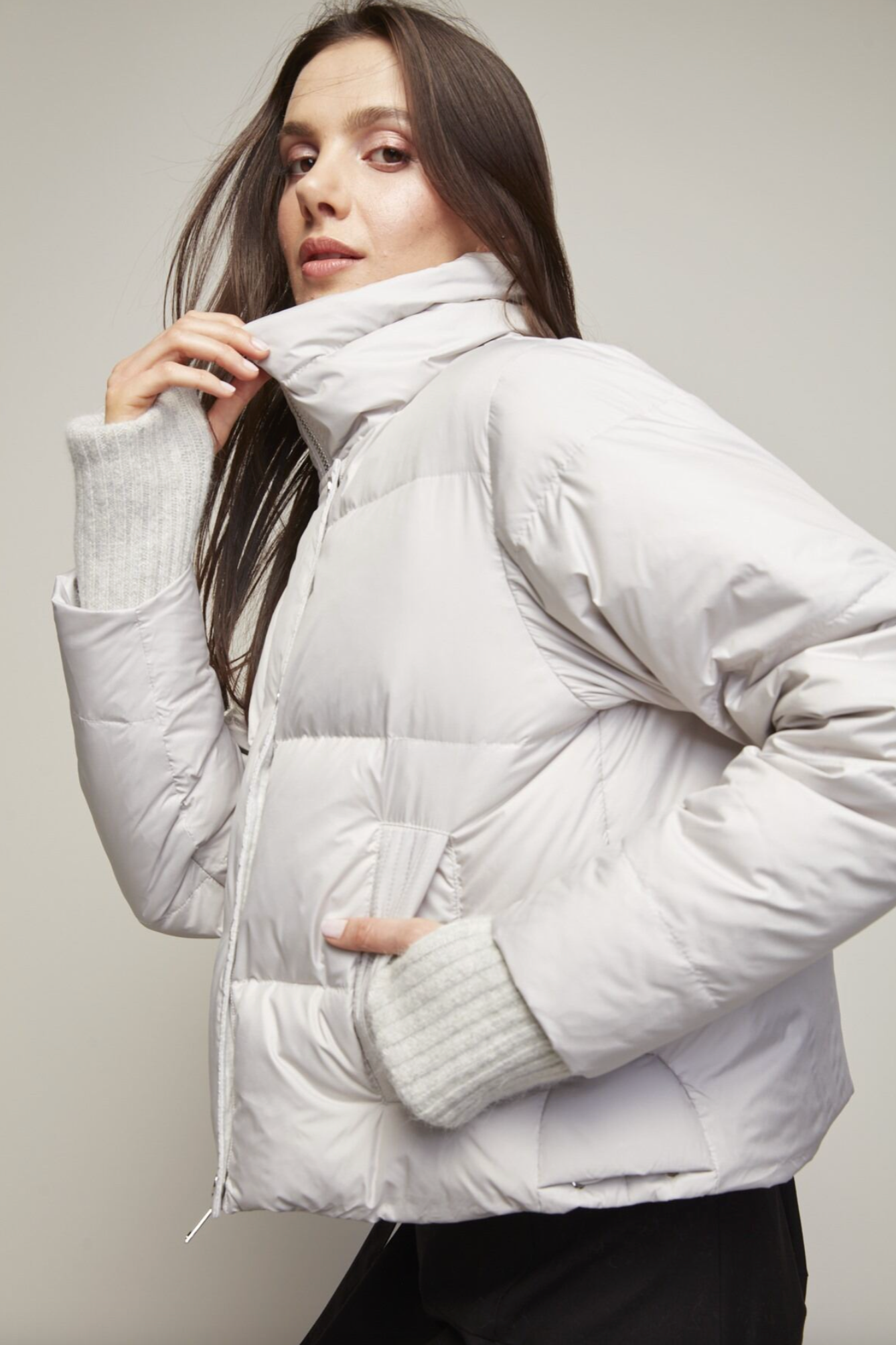 Bailey Down Jacket in Light Grey