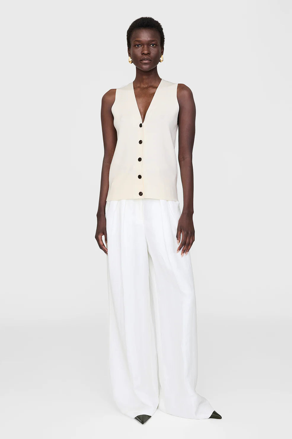 Lawrence Vest in Ivory