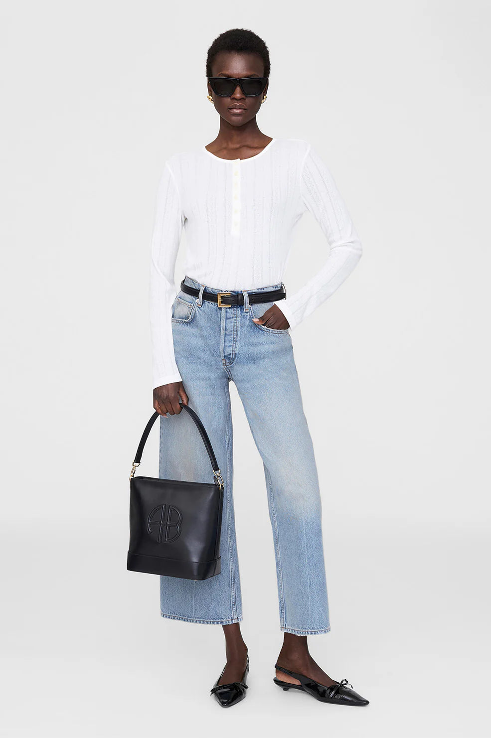 Lili Bucket Bag in Black