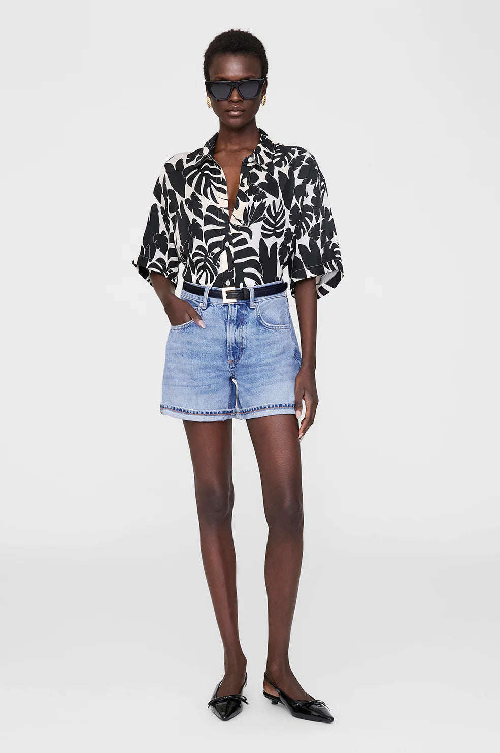 Tristan Shirt in Black Bird of Paradise