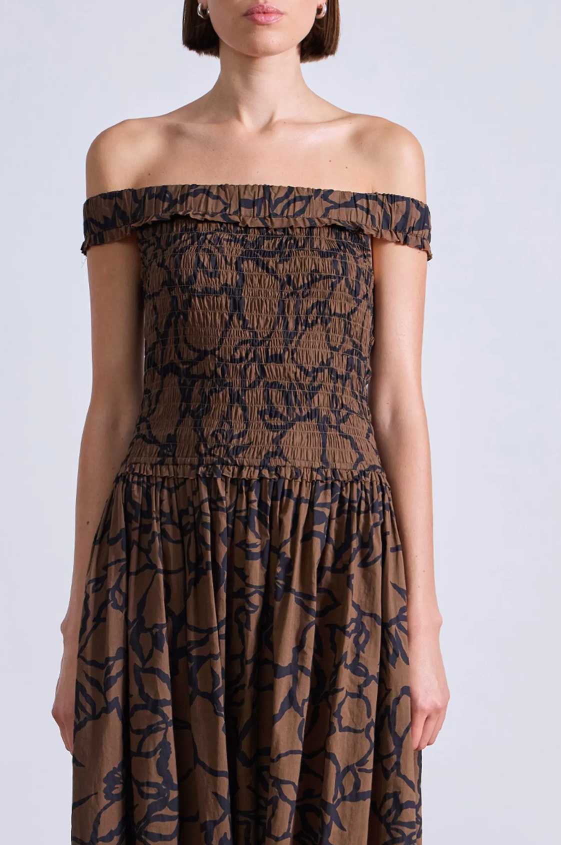 Britt Off-Shoulder Maxi Dress in Large Lace Floral Chocolate