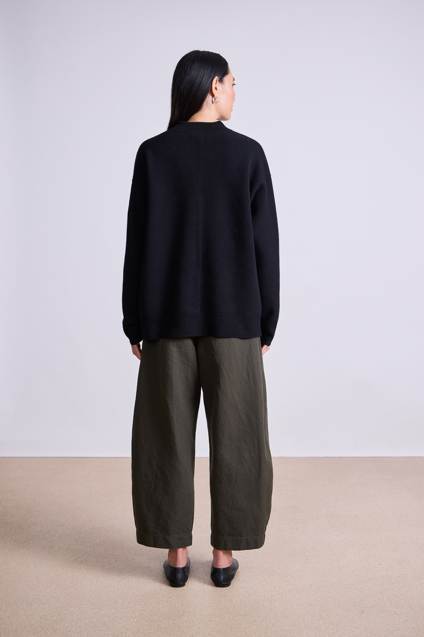 Medina Cardigan in Black