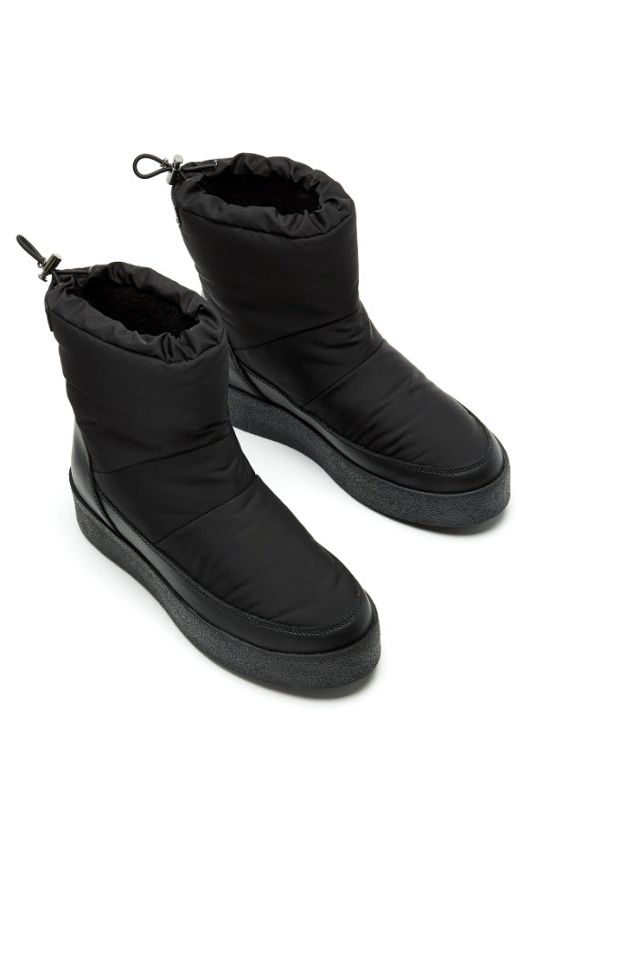 Emmett Nylon Boot in Black