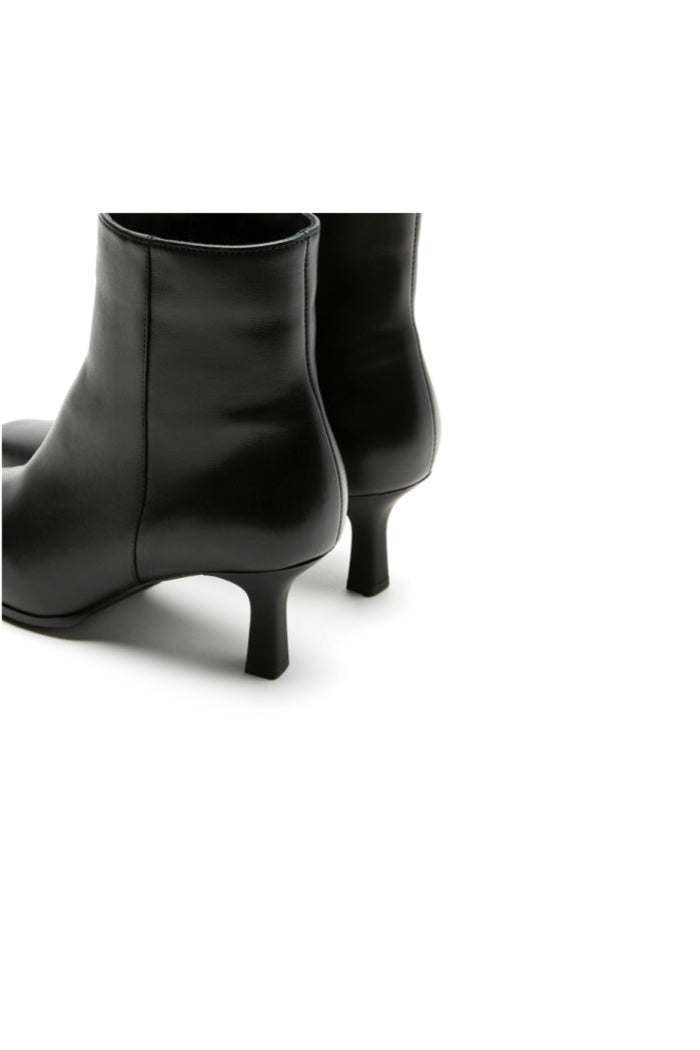 Tahlia Leather Bootie in Black