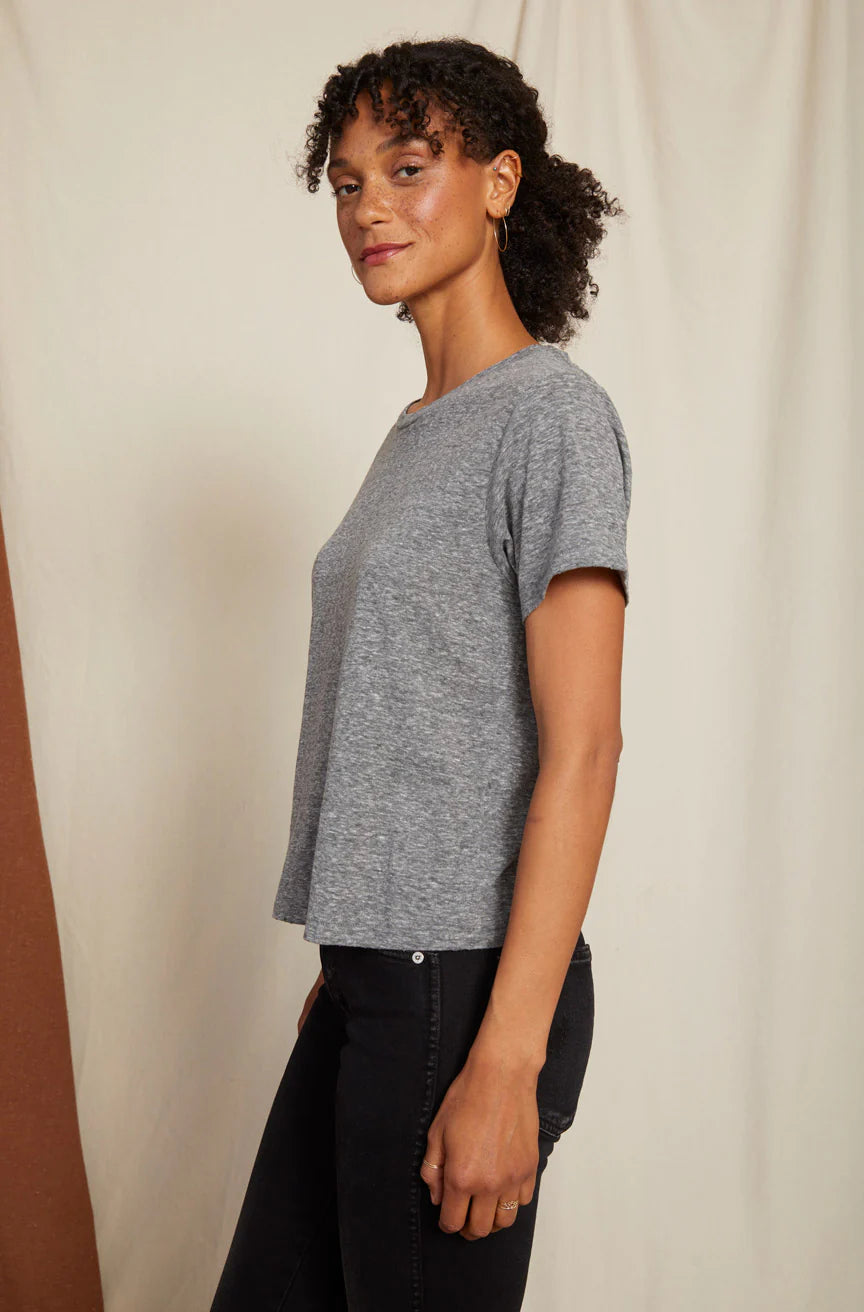 Classic Tee in Heather Grey