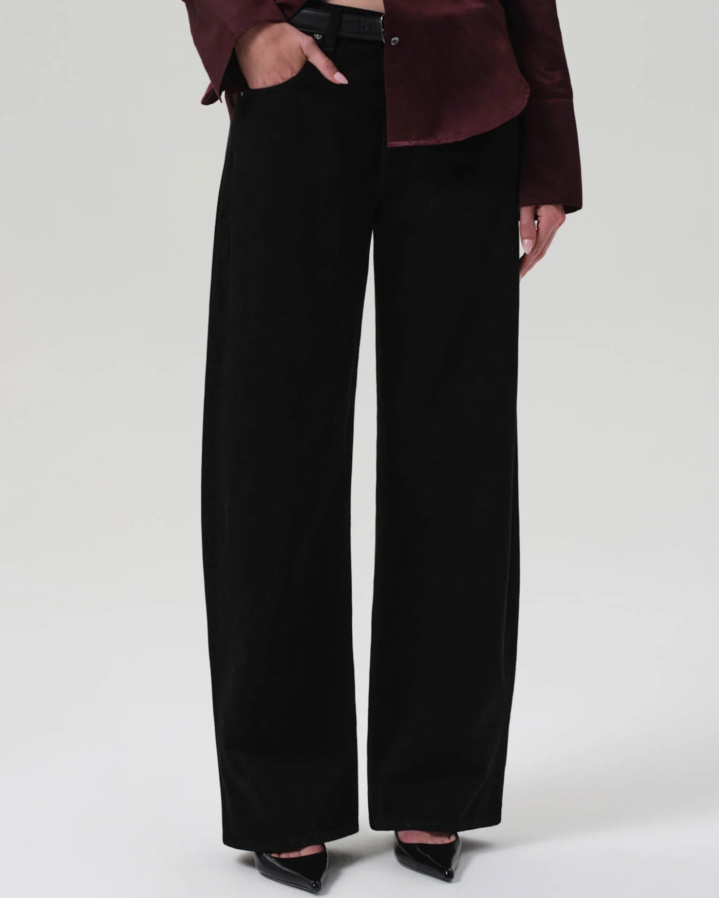 Ayla Baggy in Solid Black