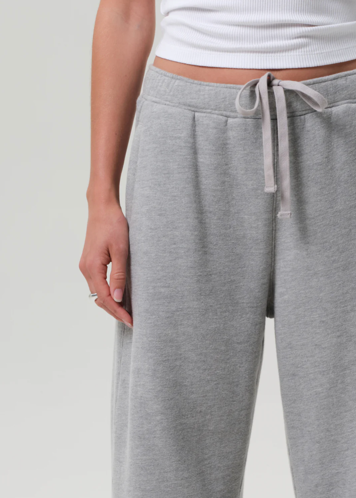 Miro Sweatpant in Heather Grey