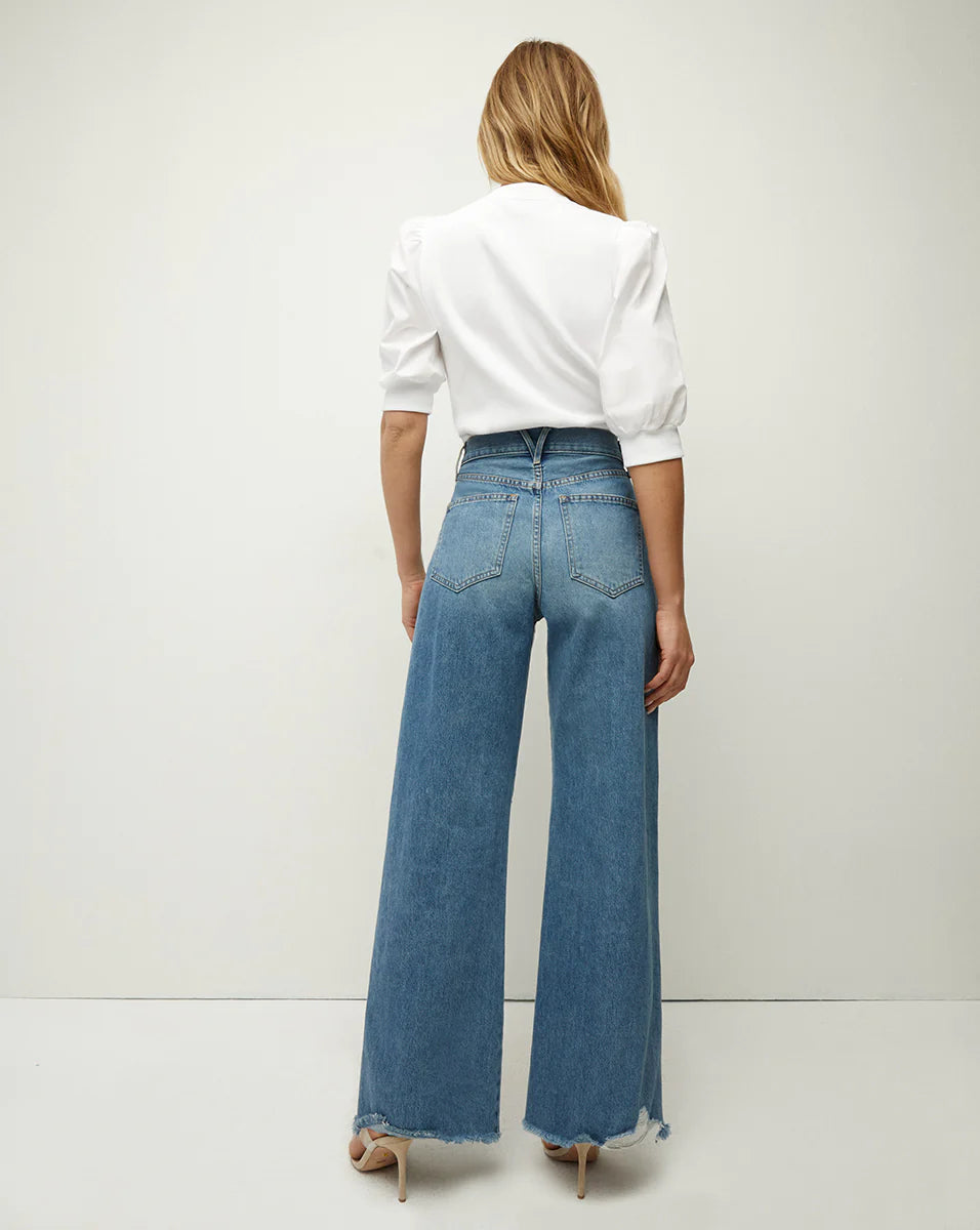 Coralee Puff-Sleeve Top in White