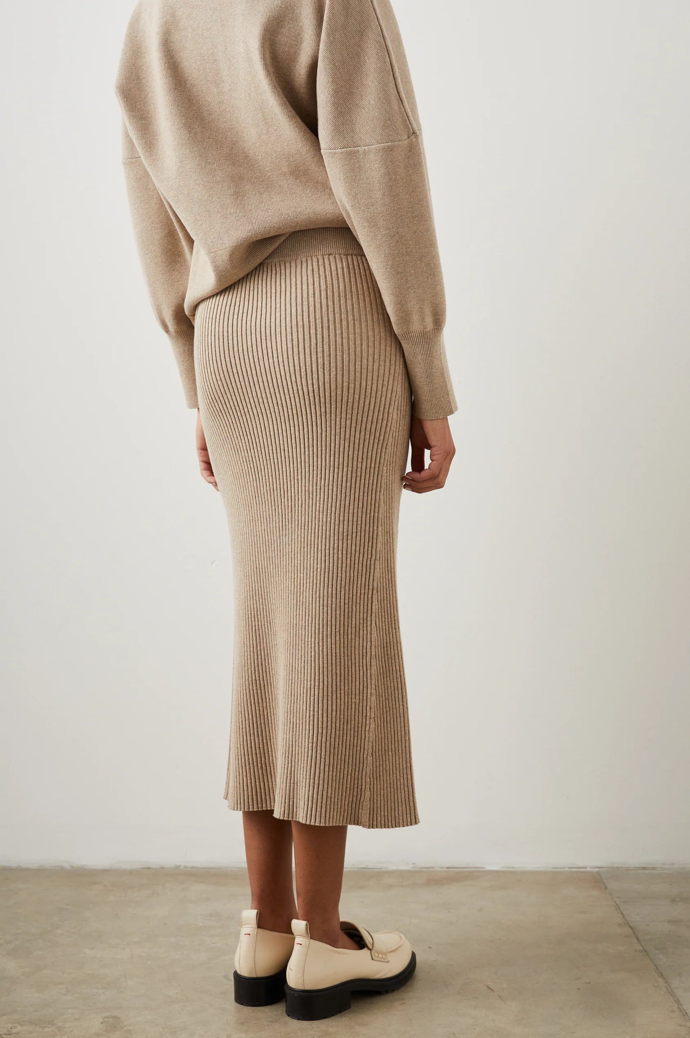 Davina Skirt in Oat