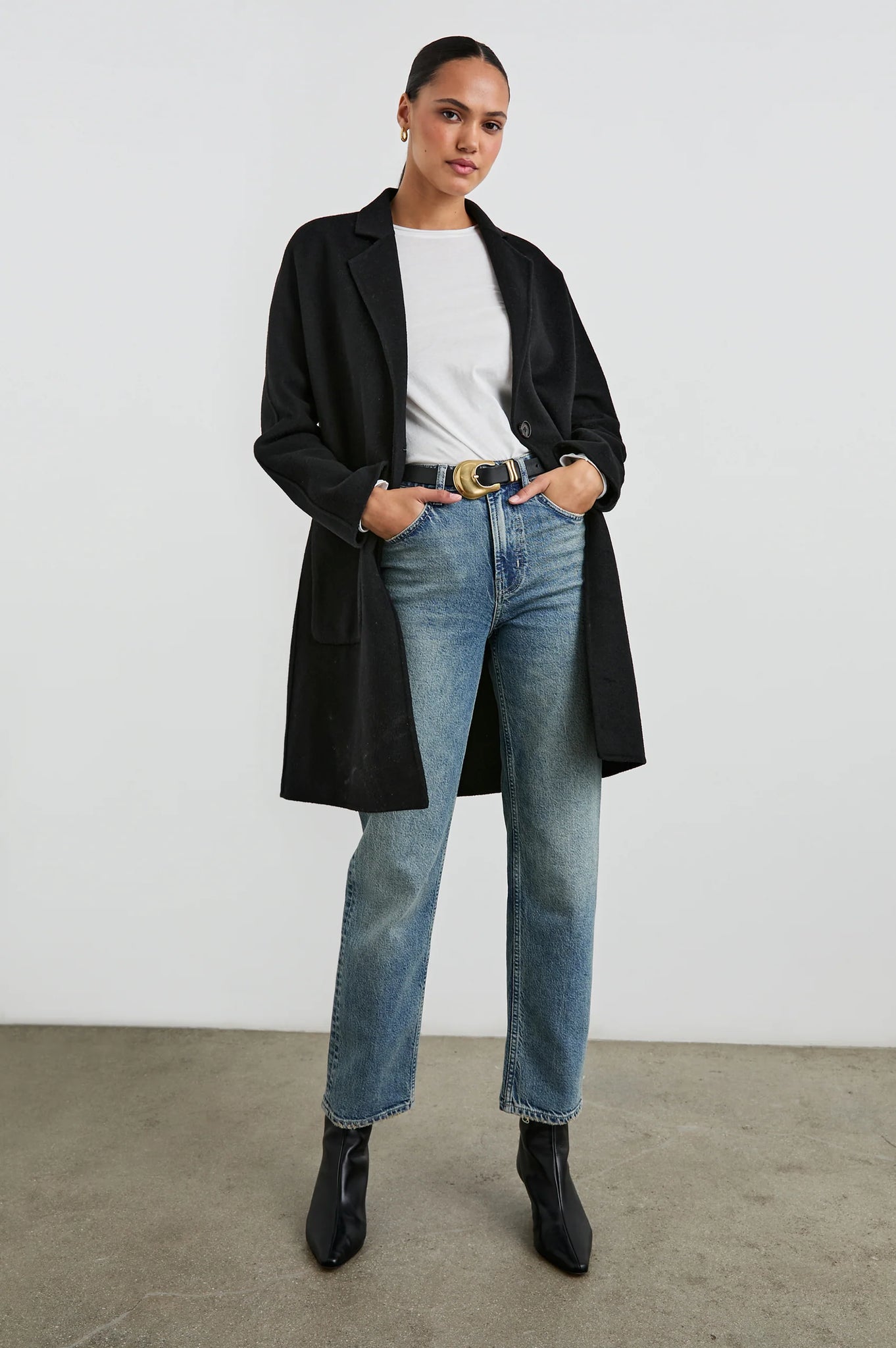 Everest Coat in Black