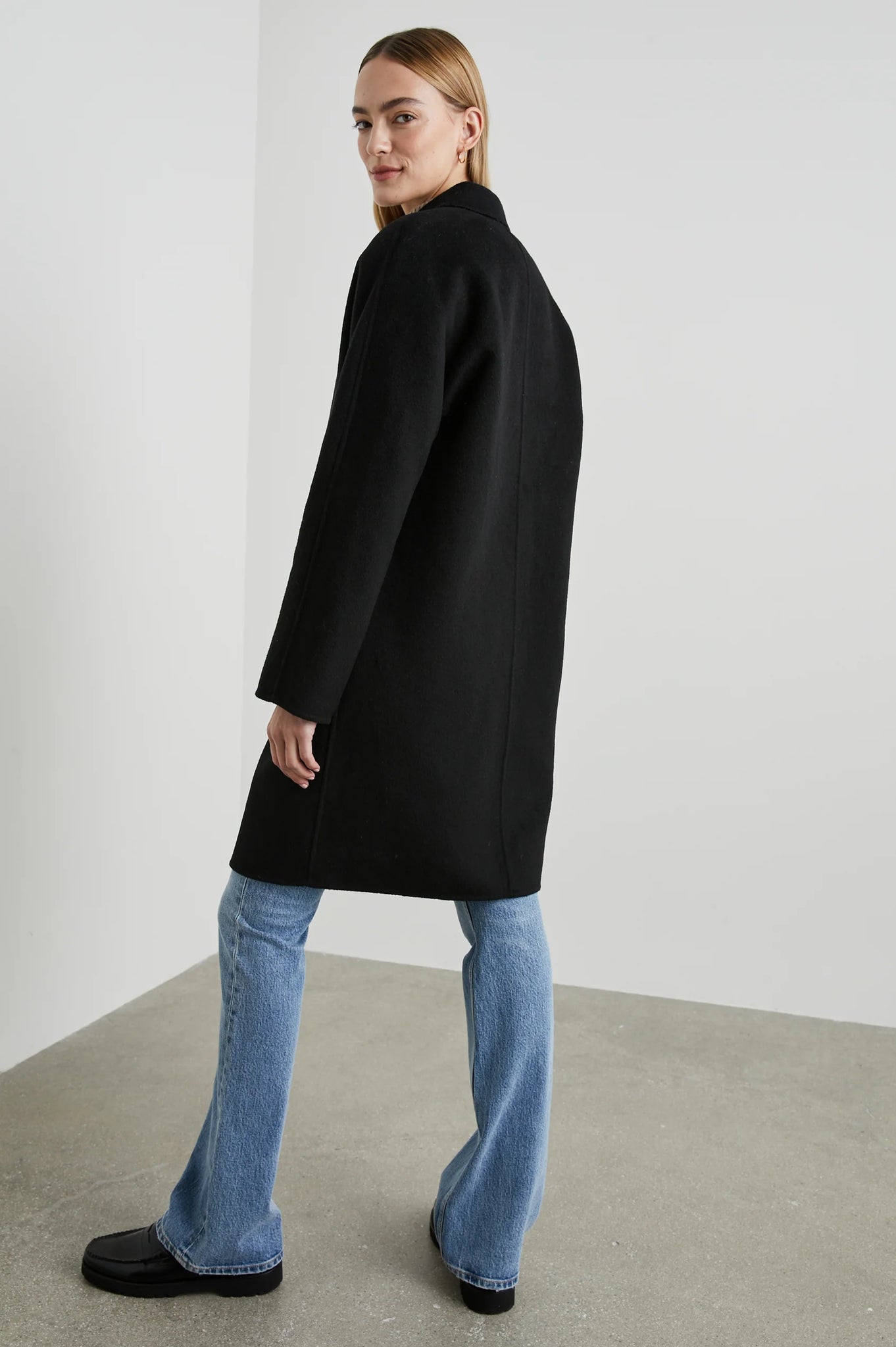 Everest Coat in Black