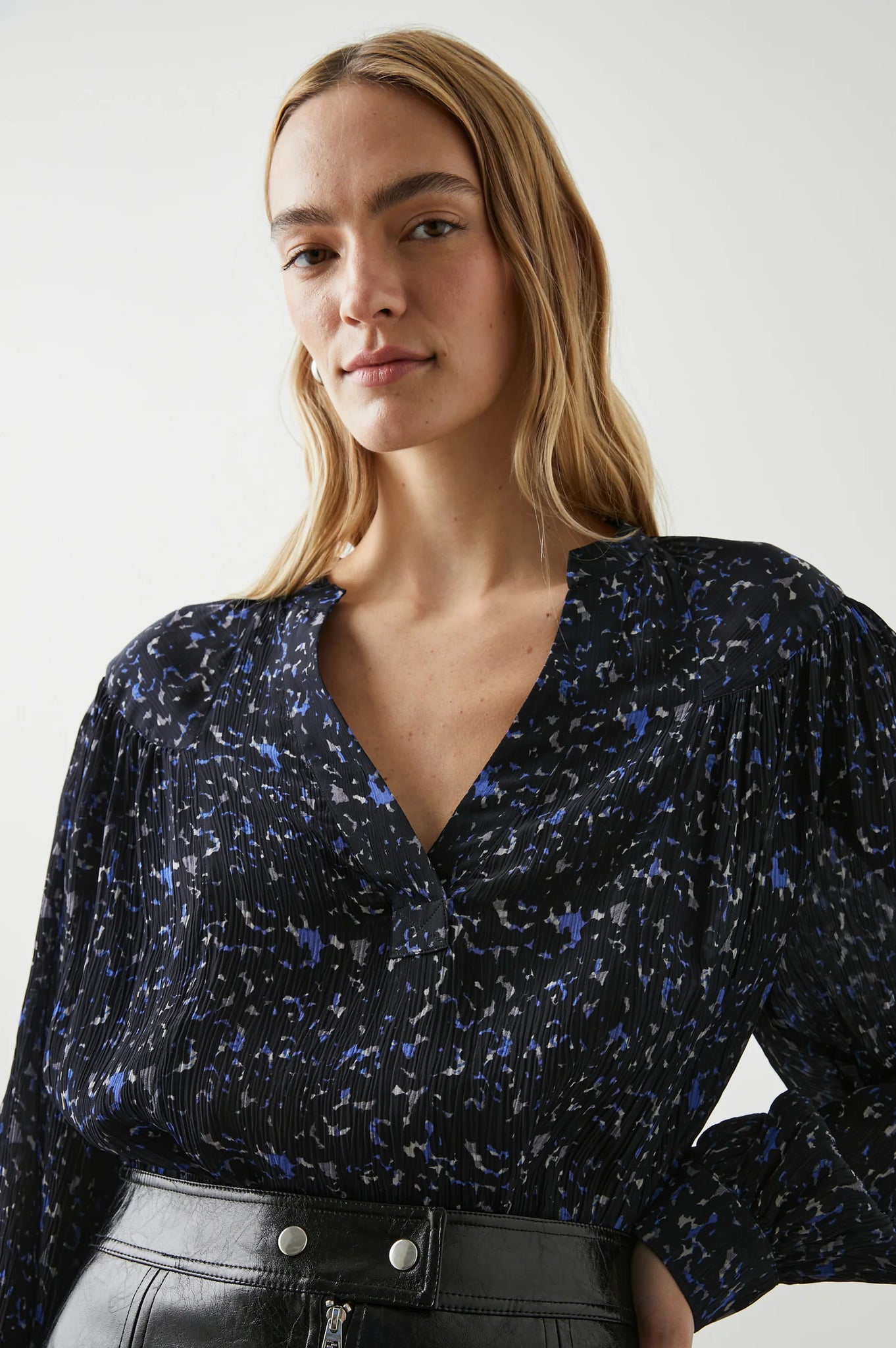 Fable Top in Cobalt Static