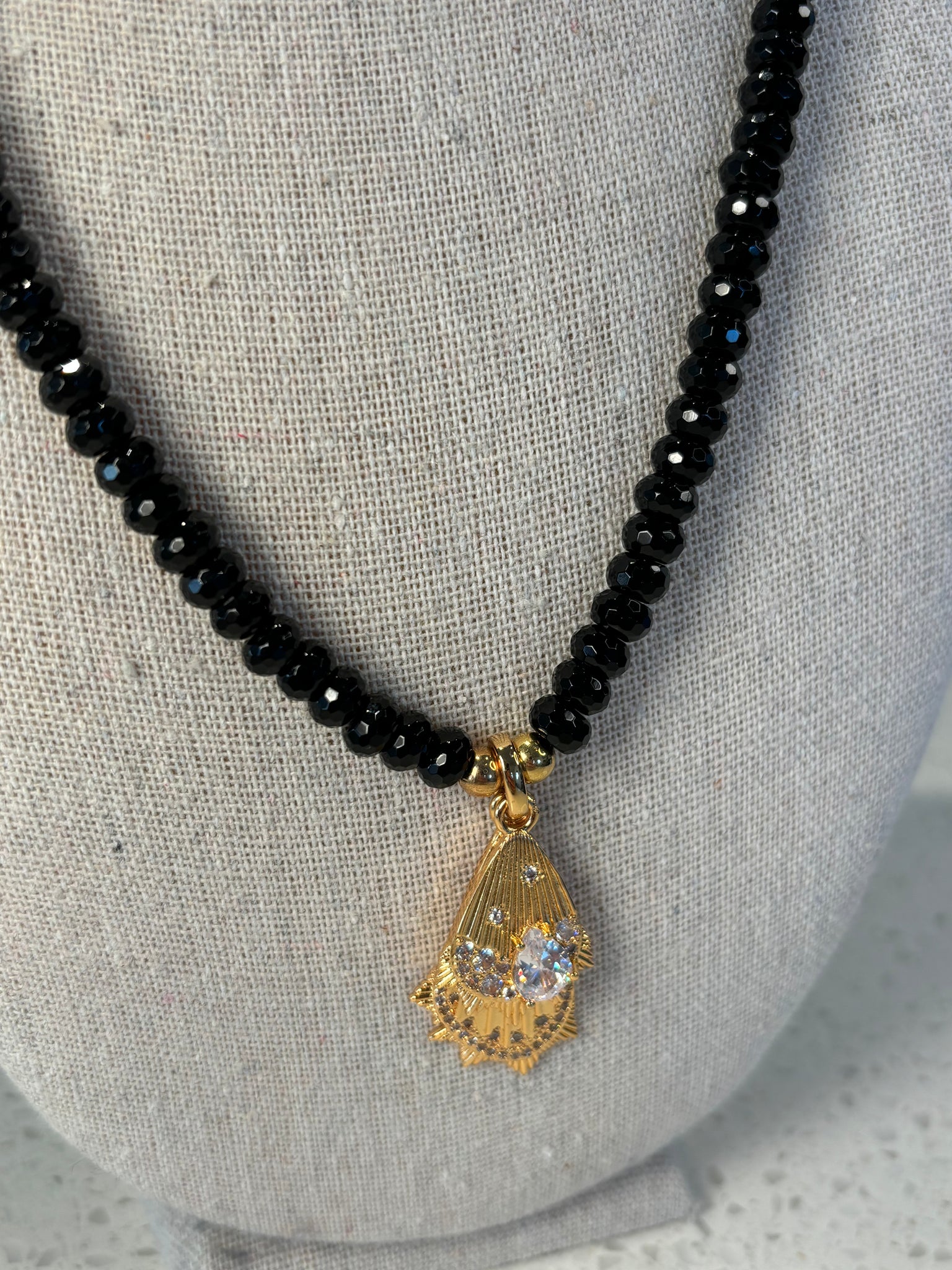 Caman Necklace