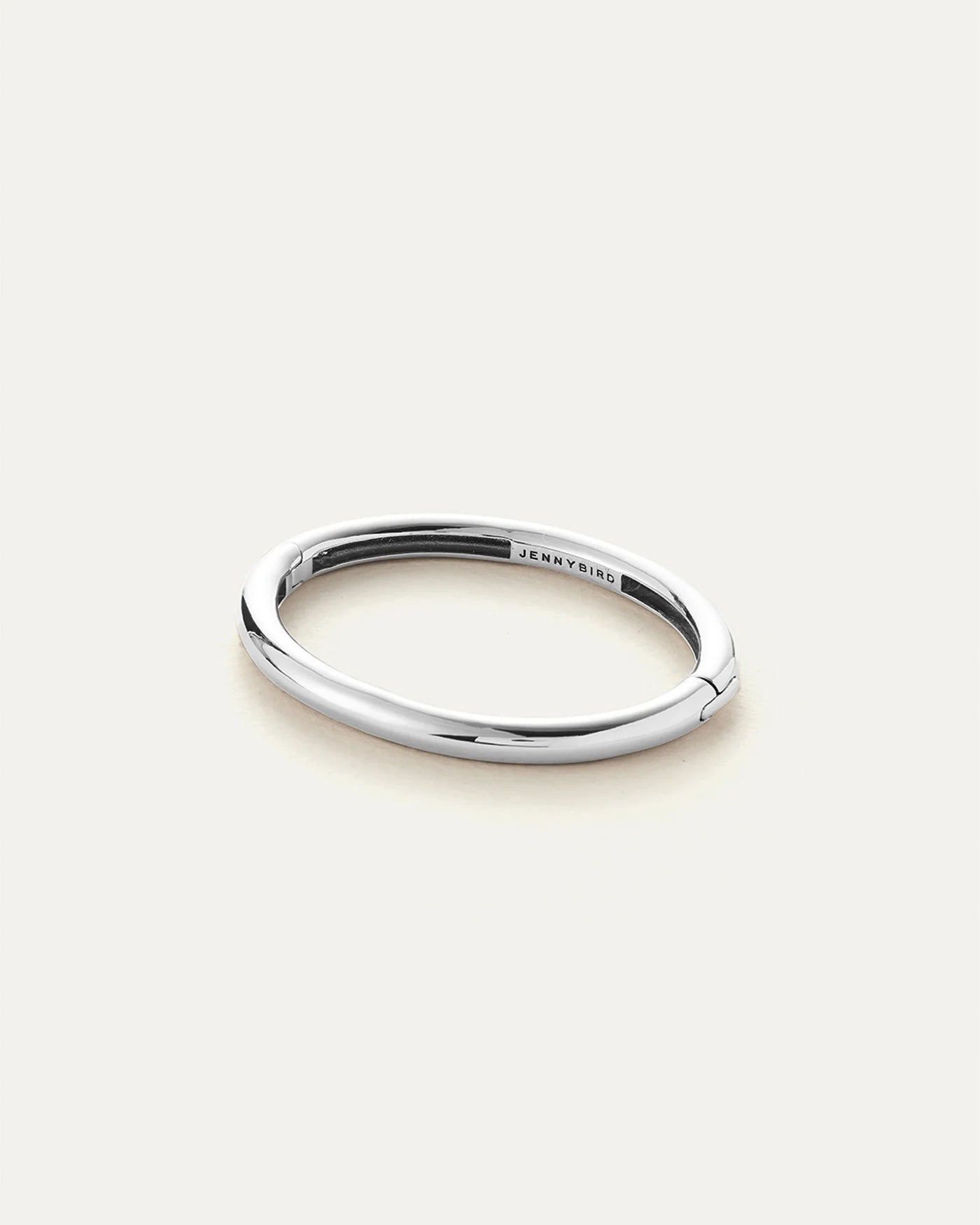 Gia Bangle in Silver