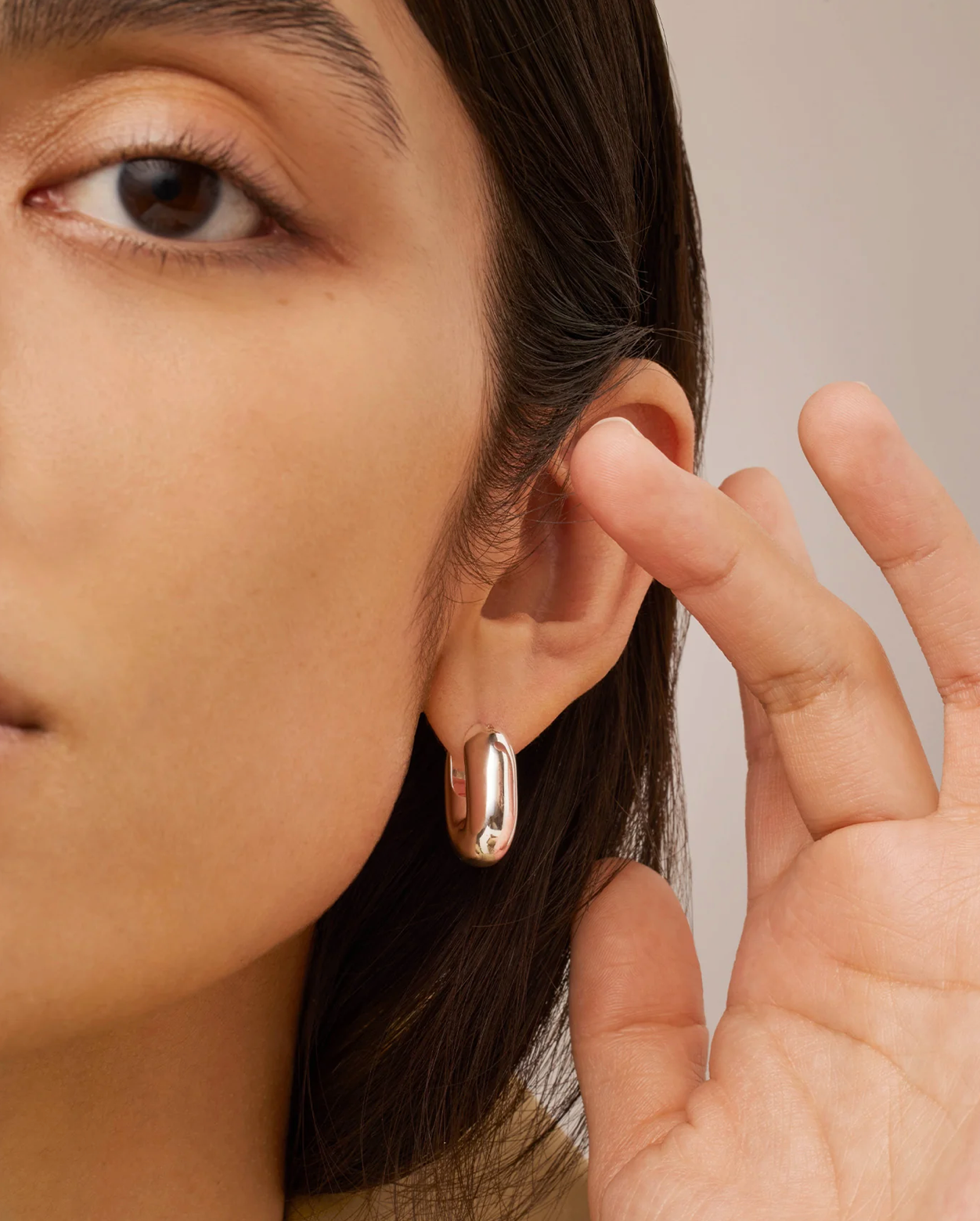 Puffy U-Link Earrings in Silver