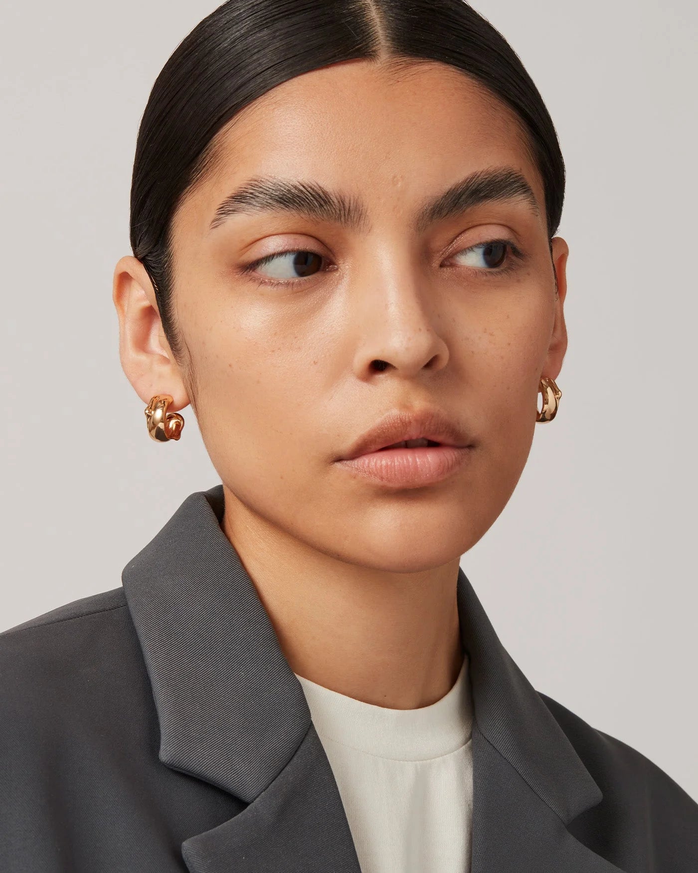 Sées Hoop Earrings in Gold