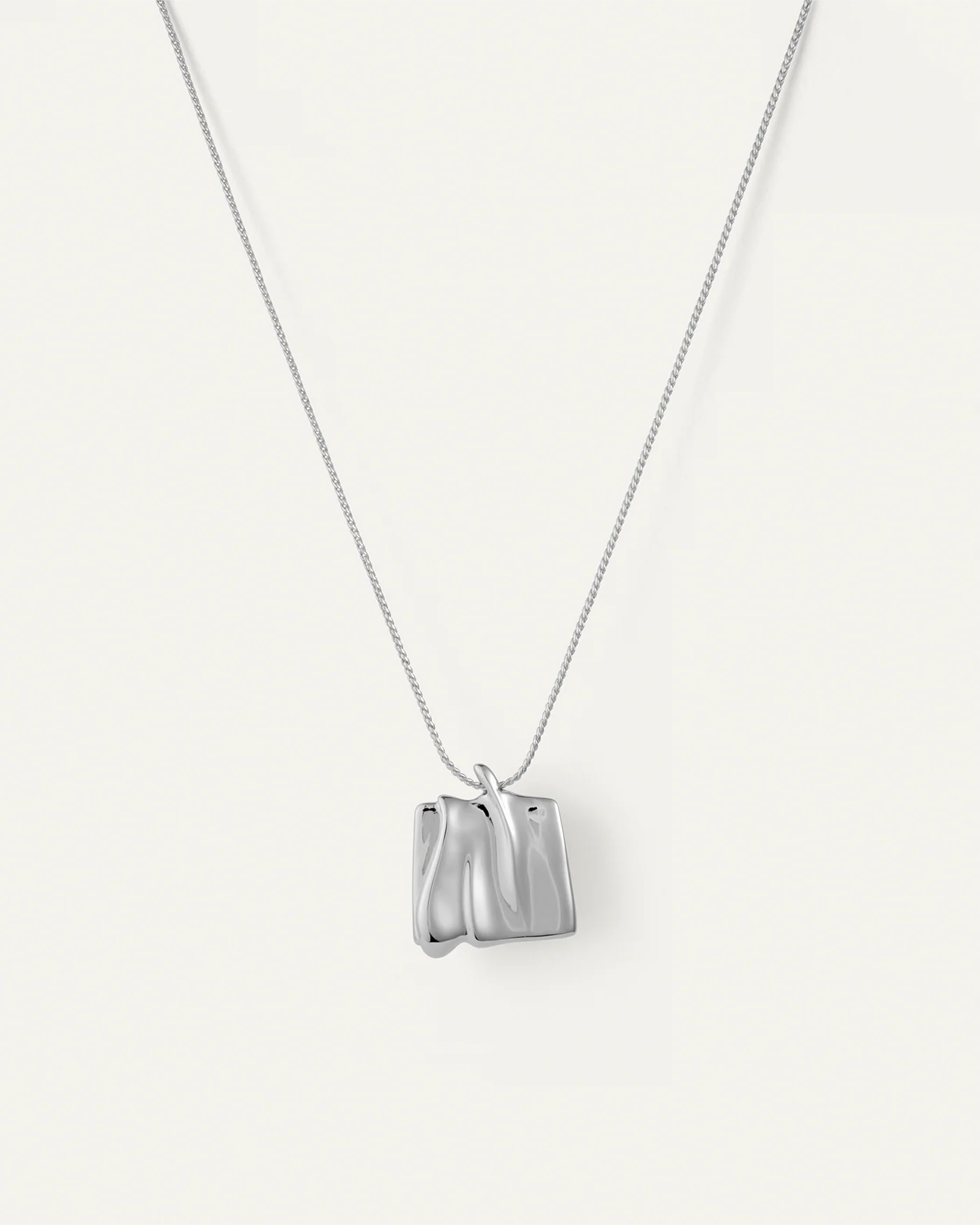 Sundra Pendant Necklace Large in Silver