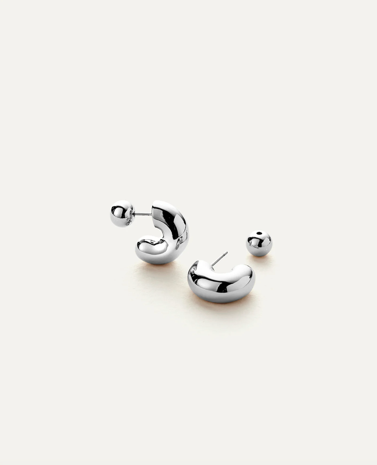 Tome Hoops Small in Silver