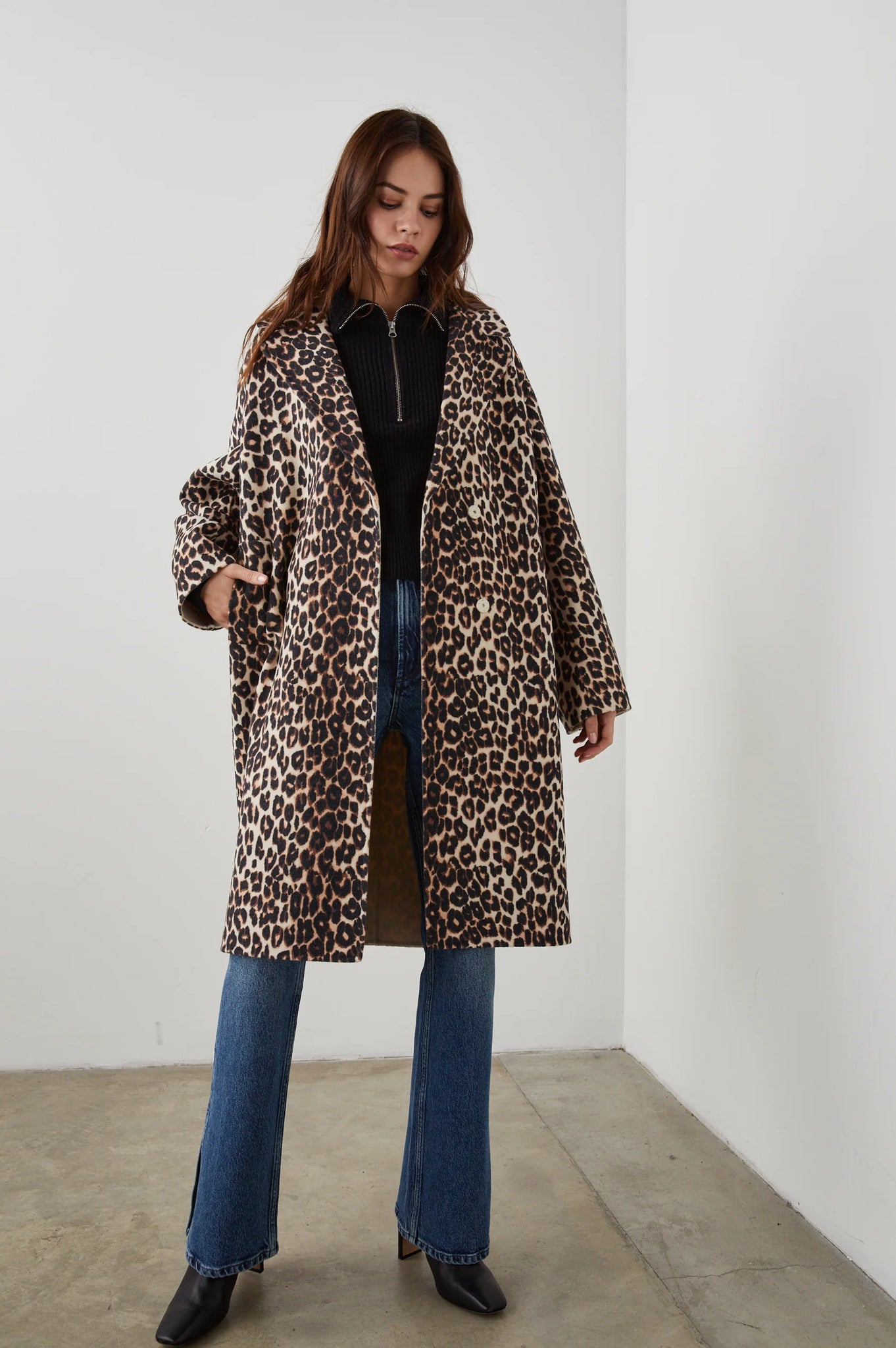 Lore Coat in Nala