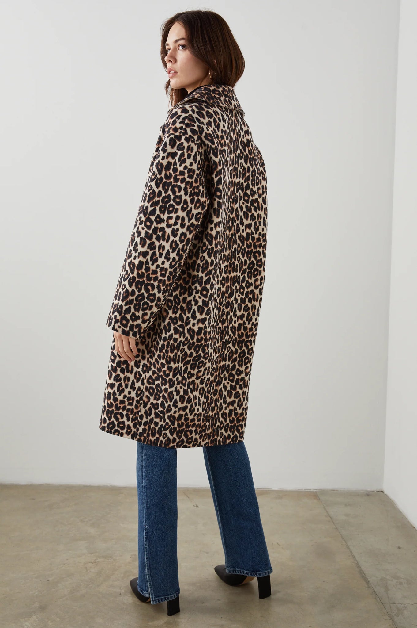 Lore Coat in Nala