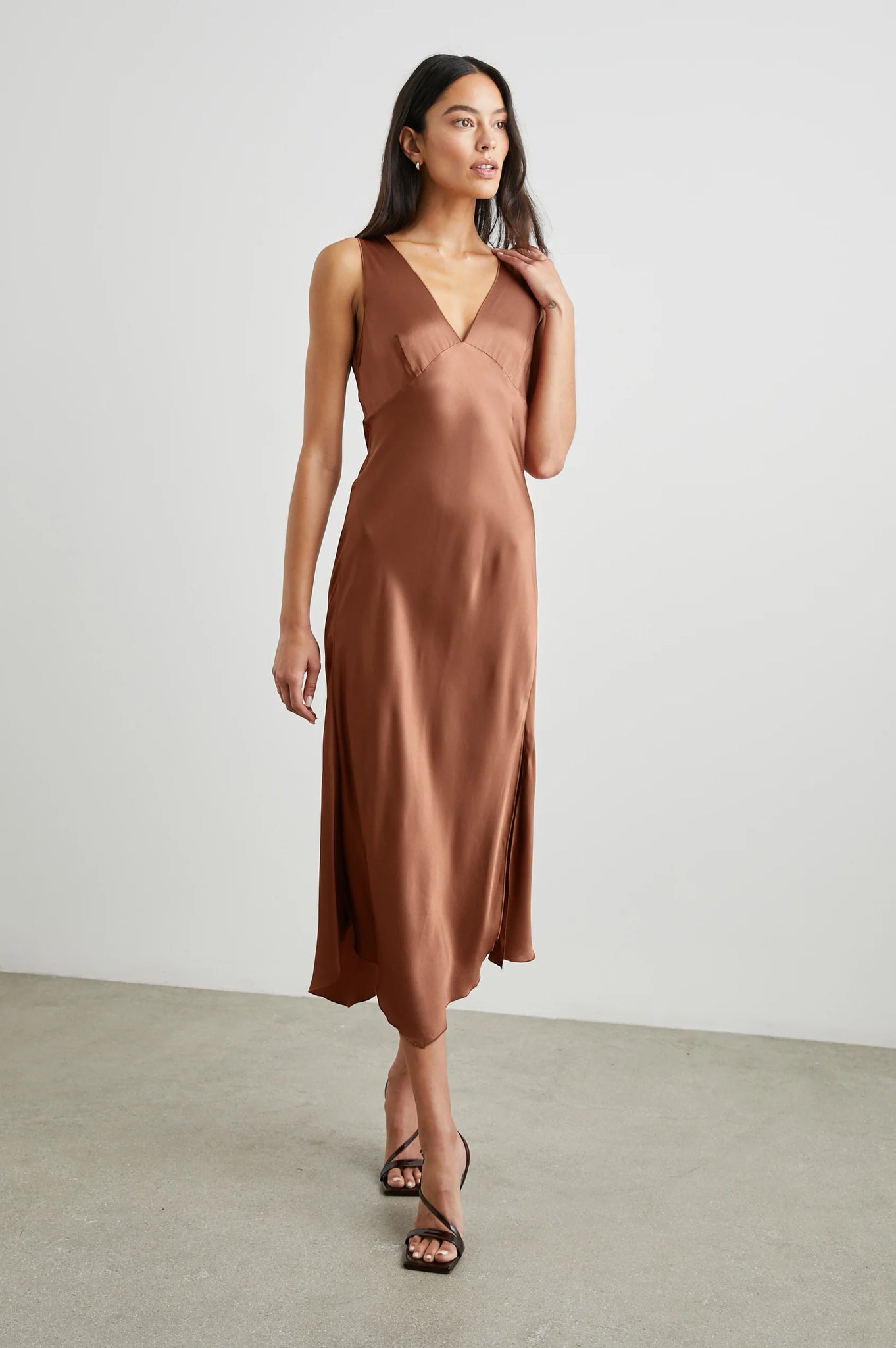 Monique Dress in Cedar