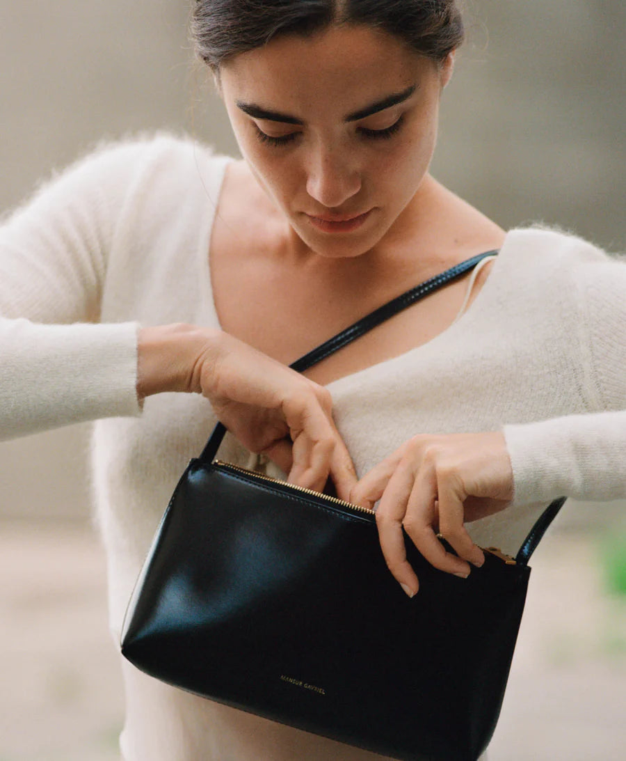 Gaia Shoulder Bag in Black/Flamma
