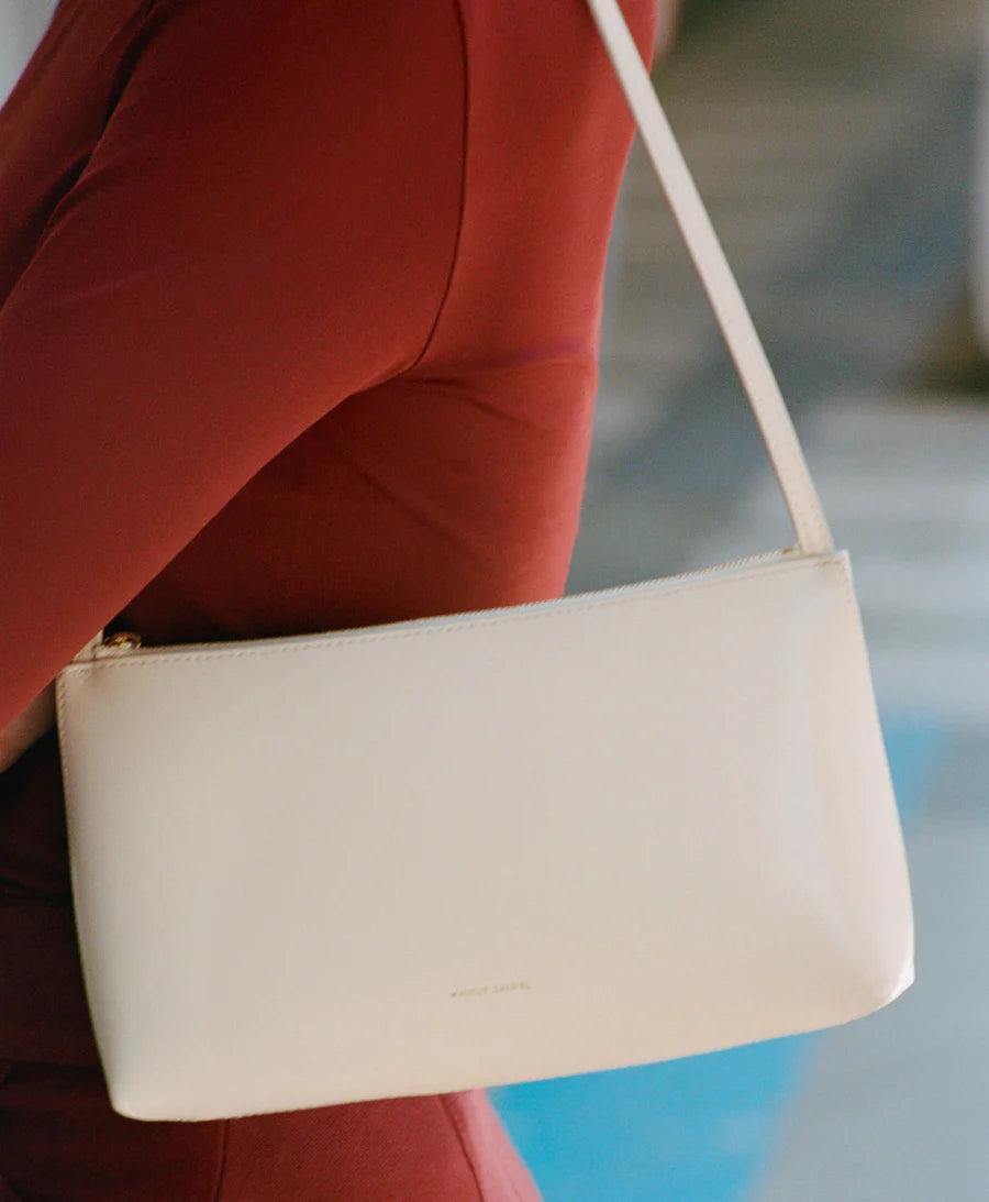Gaia Shoulder Bag in Crema