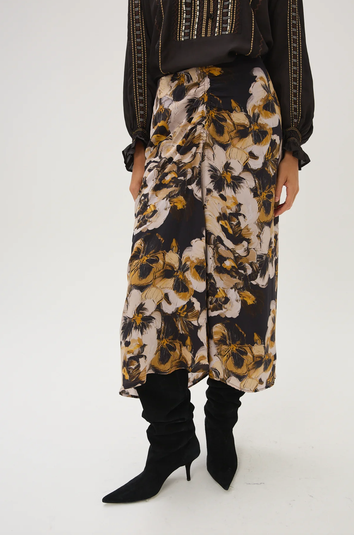 Carroll Bonny Long Skirt in Brown