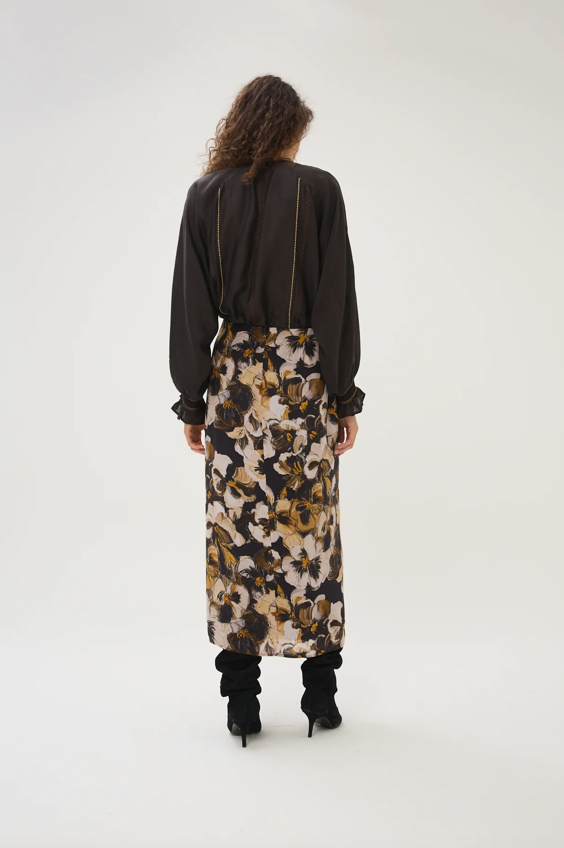 Carroll Bonny Long Skirt in Brown