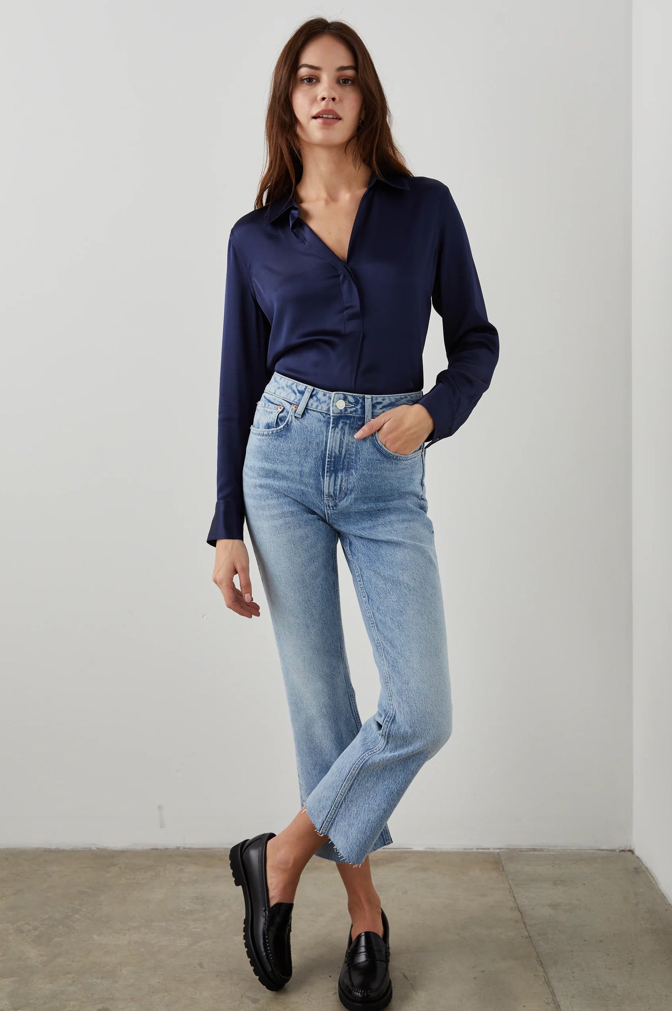 Nissa Top in Navy