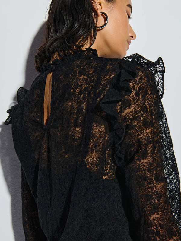 Cara Top in Jet Black