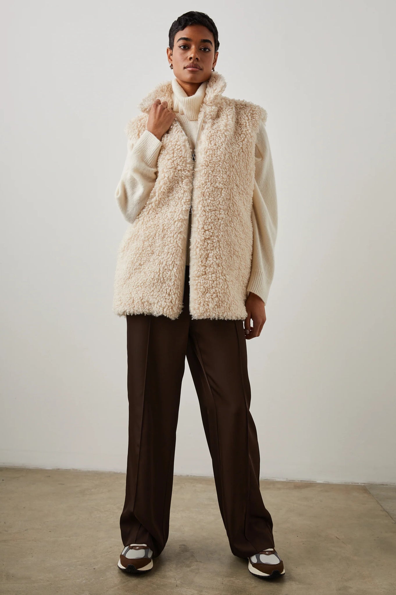 Orion Vest in Ivory