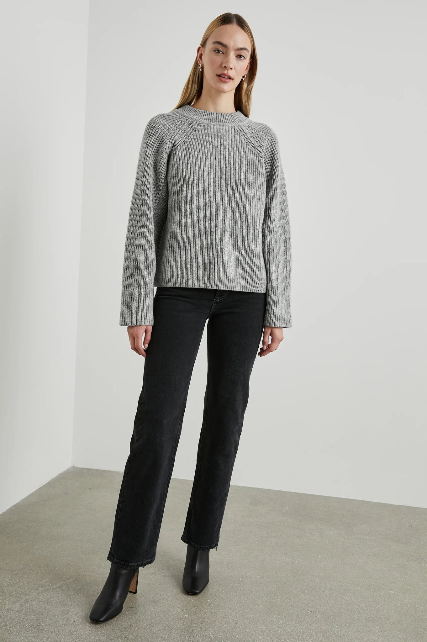 Rita Sweater in Heather Grey